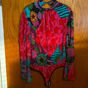 Incredibly bright mock turtleneck bodysuit with bell flowing sleeves